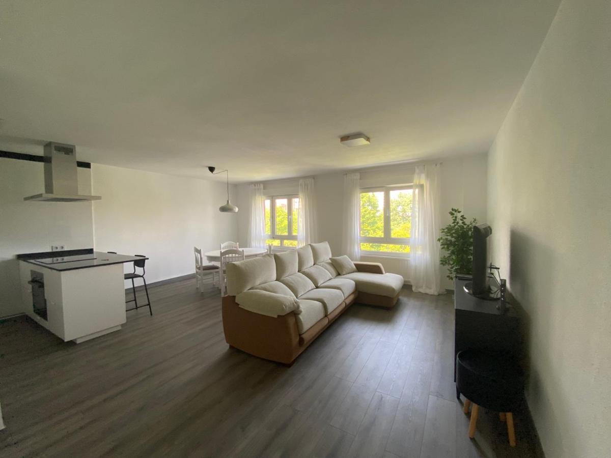 173A Amplio Apartamento Moderno Хіхон Екстер'єр фото
