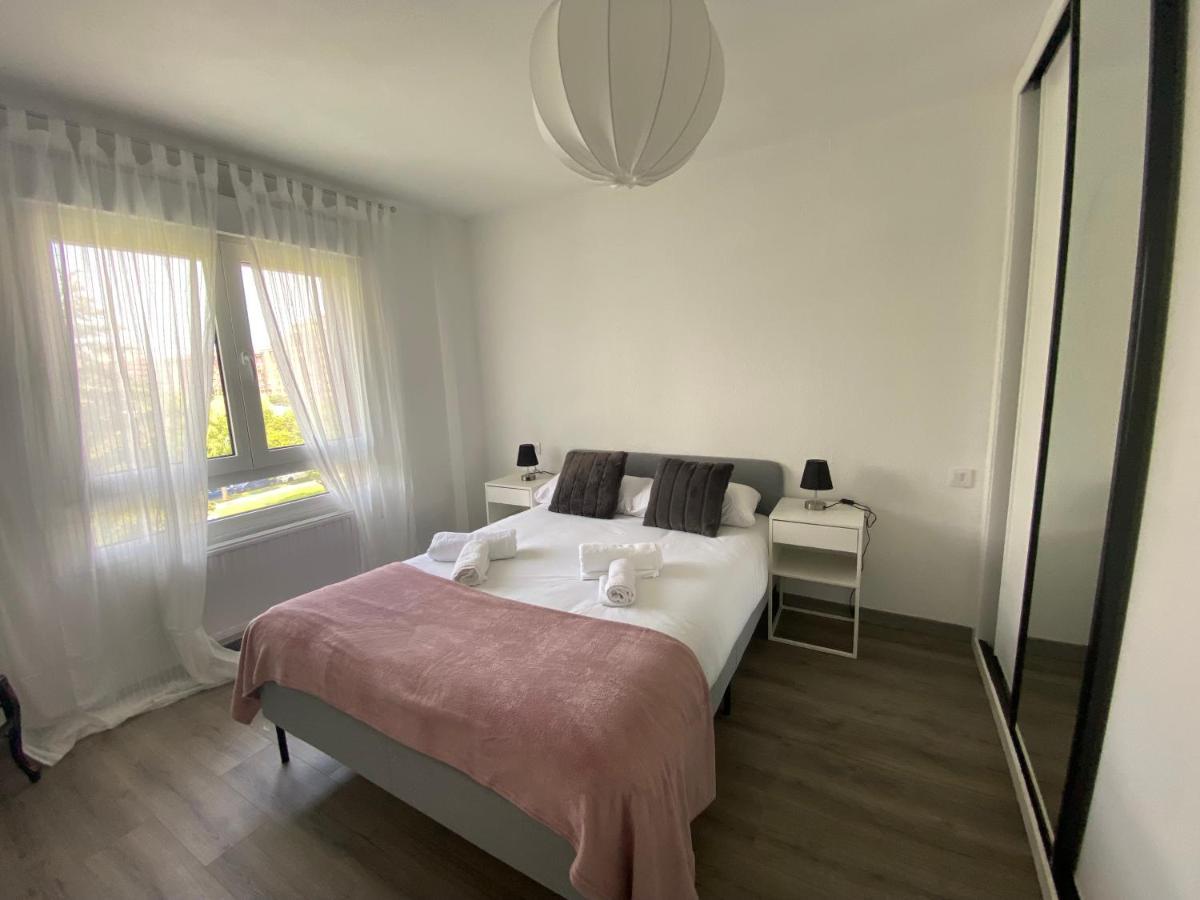 173A Amplio Apartamento Moderno Хіхон Екстер'єр фото